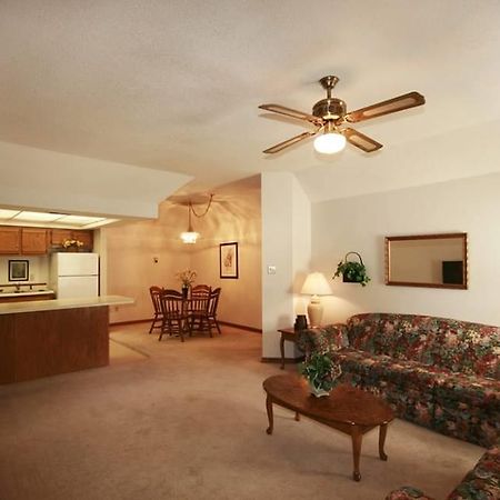 Oak Ridge Lodging Hotel ภายนอก รูปภาพ